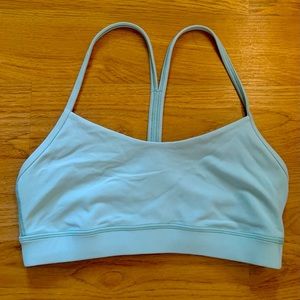 Lululemon Pale Blue Racerback Sports Bra Size 6